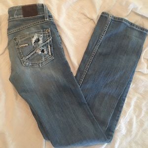 SUPER low rise bootcut BKE jeans